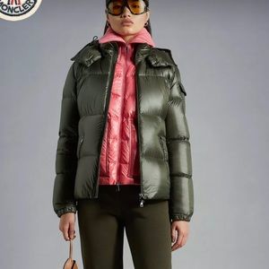 Moncler Fourmine Short Down Jacket